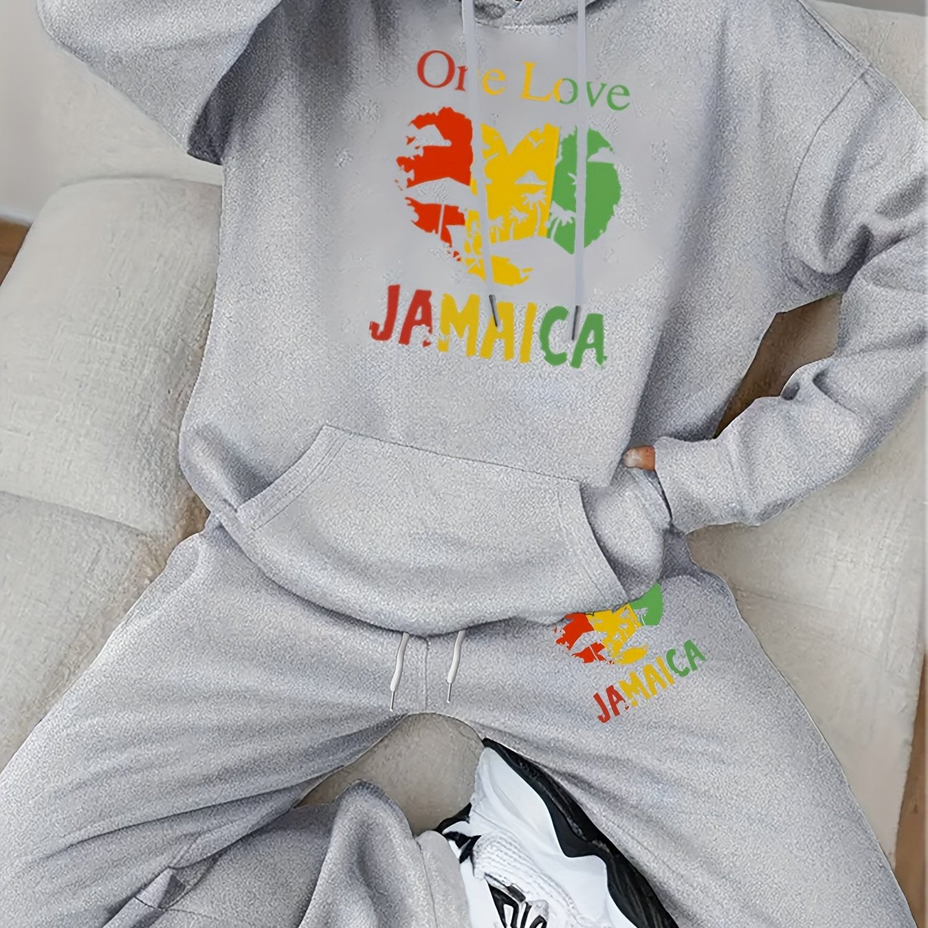Kuscheliges, mit Fleece gefüttertes Set aus Kapuzenpullover und Jogginghose „Parisian Celebration“ – lässiger Kordelzug, Sweatshirt mit Taschen und Herz-Print + lange Hose für Damen – perfekt für Herbst/Winter